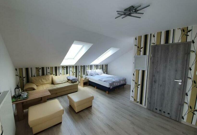 デラックスルーム, Villa Mors