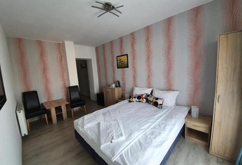 バルコニー付きスタンダードルーム, Villa Mors