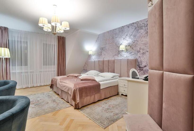 דירת שני חדרים, Wiosna