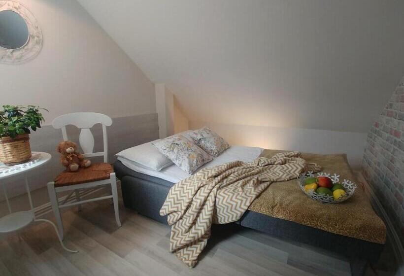 Номер Стандарт Трехместный, Willa Axla Z Werandą Ogrodem I Parkingiem