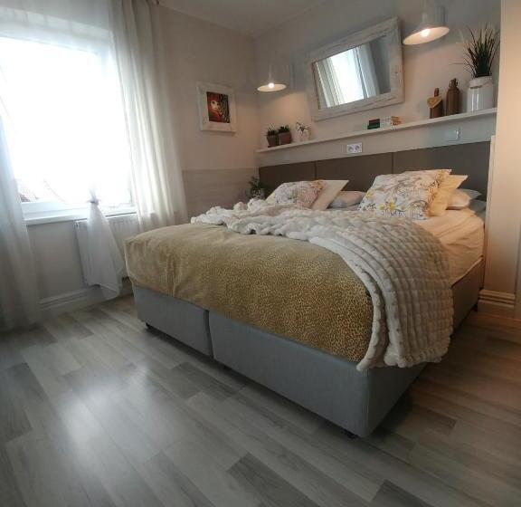 Номер Стандарт, Willa Axla Z Werandą Ogrodem I Parkingiem