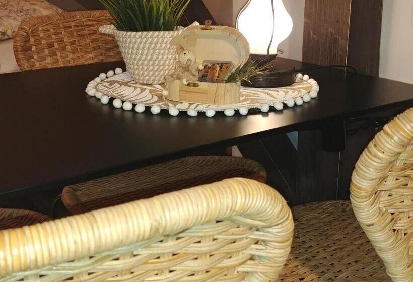 Четырехместный Номер Стандарт, Willa Axla Z Werandą Ogrodem I Parkingiem