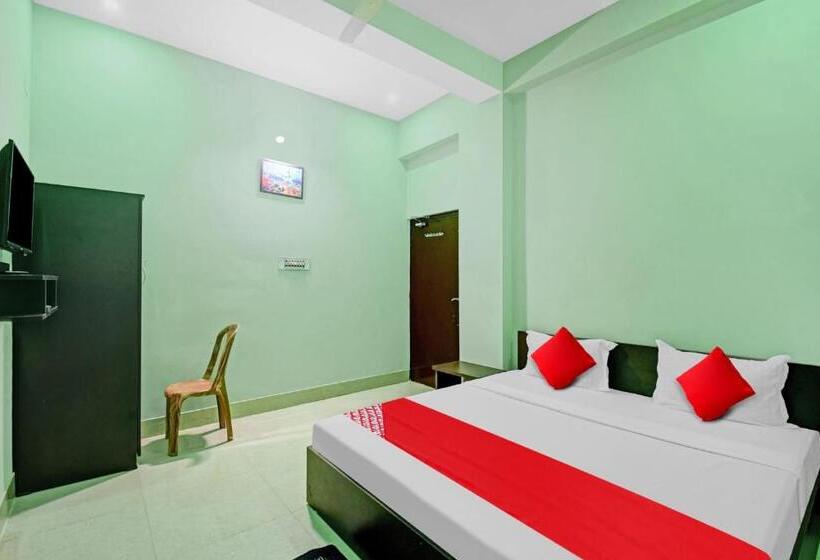 חדר קלאסי לשלושה, M Residency