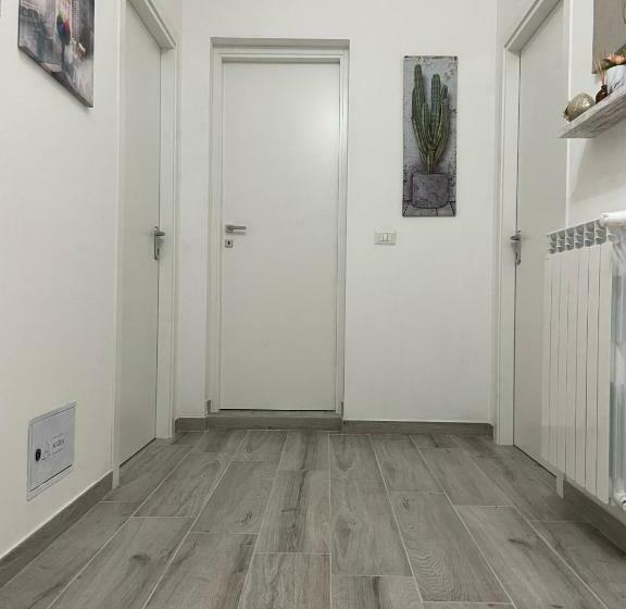 اتاق استاندارد با سرویس بهداشتی مشترک, Casa Da Lory