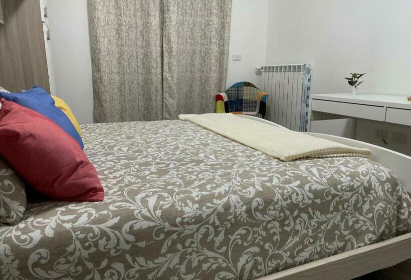 اتاق استاندارد با سرویس بهداشتی مشترک, Casa Da Lory