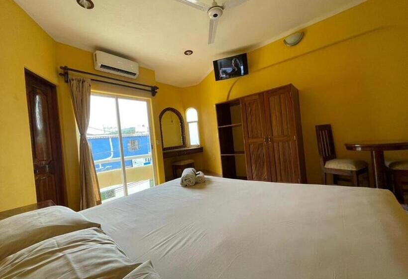 标准工作室, Huatulco Hermoso