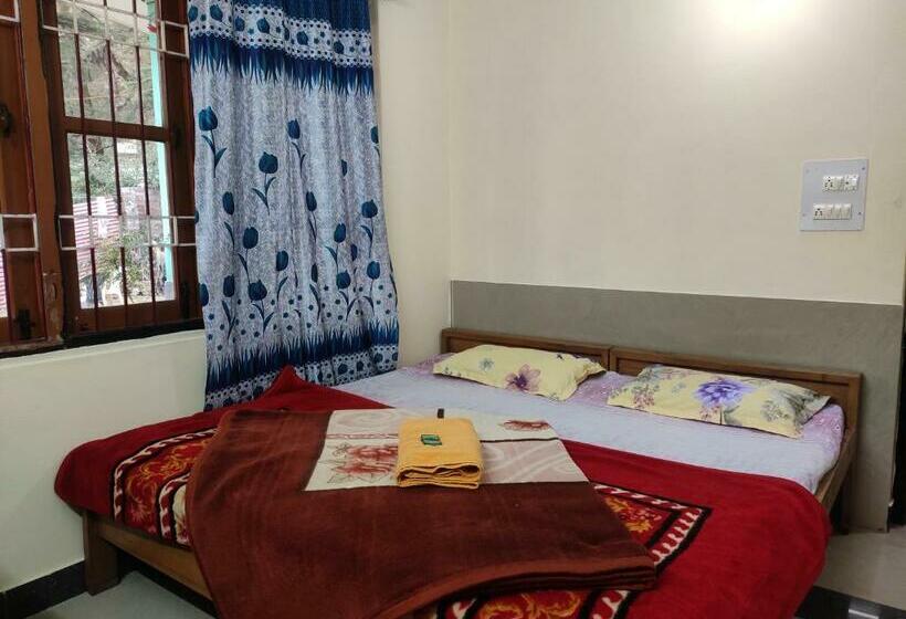이코노미 룸, Shree Guest House
