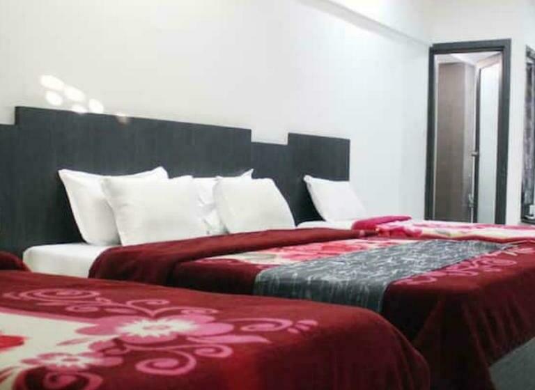 اتاق لوکس, Long Stay