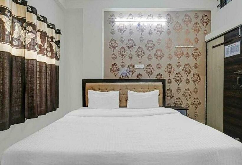 غرفة كلاسيكية ثلاثية, Oyo 80756 Pardesi