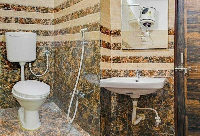 اتاق کلاسیک سه تخته, Oyo 80756  Pardesi