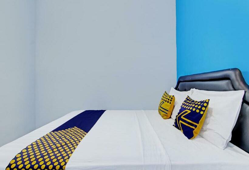 经济房, Spot On 92179 Latinos House