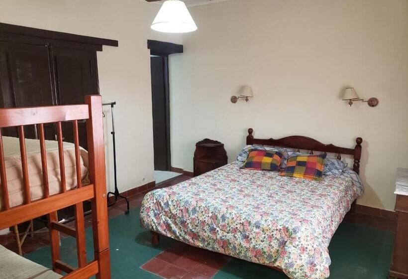 패밀리 룸, Hospedaje Casa Gaite