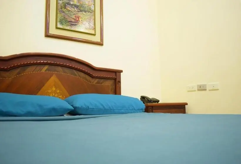 Standard Yhden Hengen Huone, Hostal Galápagos   Guayaquil