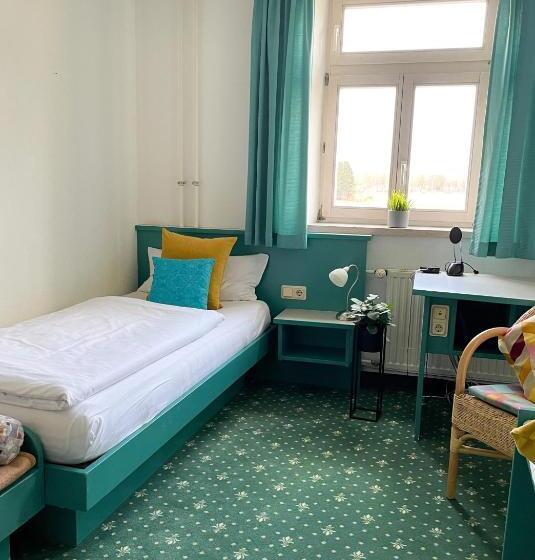 Номер Стандарт Индивидуальный, Am Friedberger See