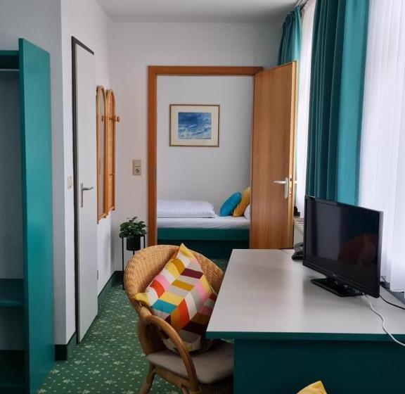 Номер Стандарт Трехместный, Am Friedberger See