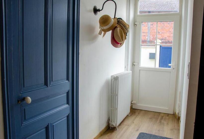 غرفة قياسية, Au 41   Le Calme à 5 Min D Auxerre