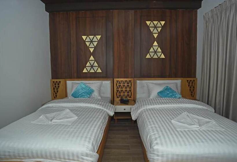 اتاق لوکس, Grand Hotel Quetta