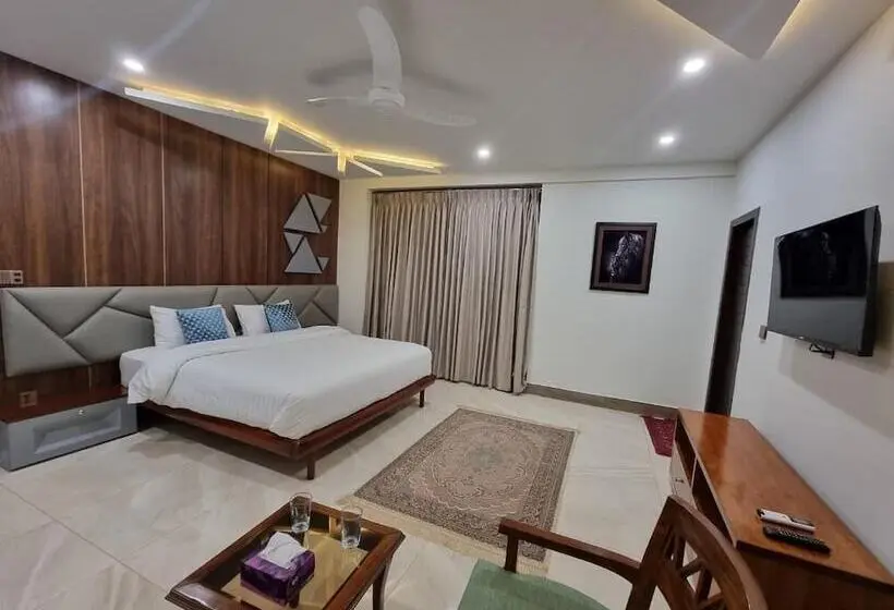 اتاق لوکس, Grand Hotel Quetta