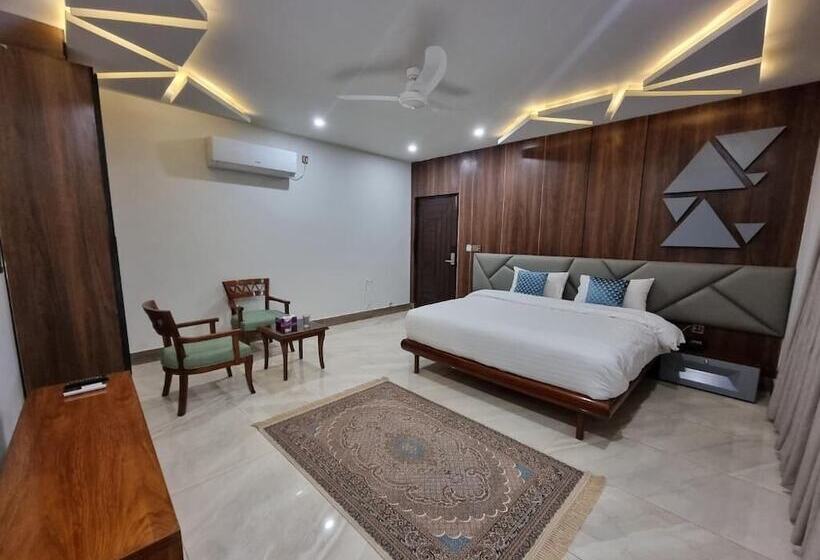 豪华房间, Grand Hotel Quetta