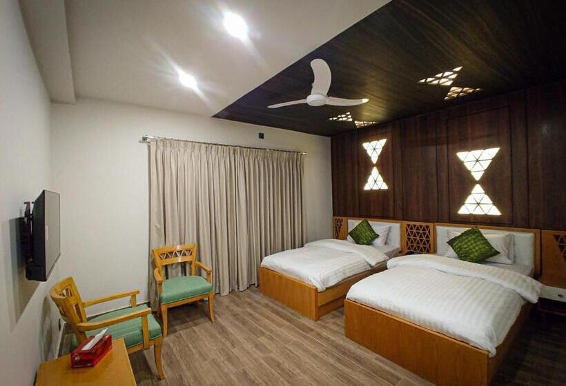 اتاق لوکس, Grand Hotel Quetta