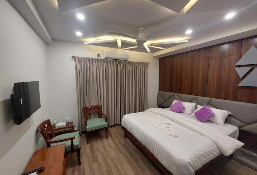 اتاق لوکس, Grand Hotel Quetta