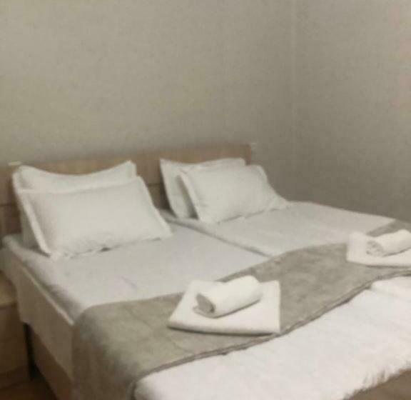 اتاق استاندارد, Cozy House