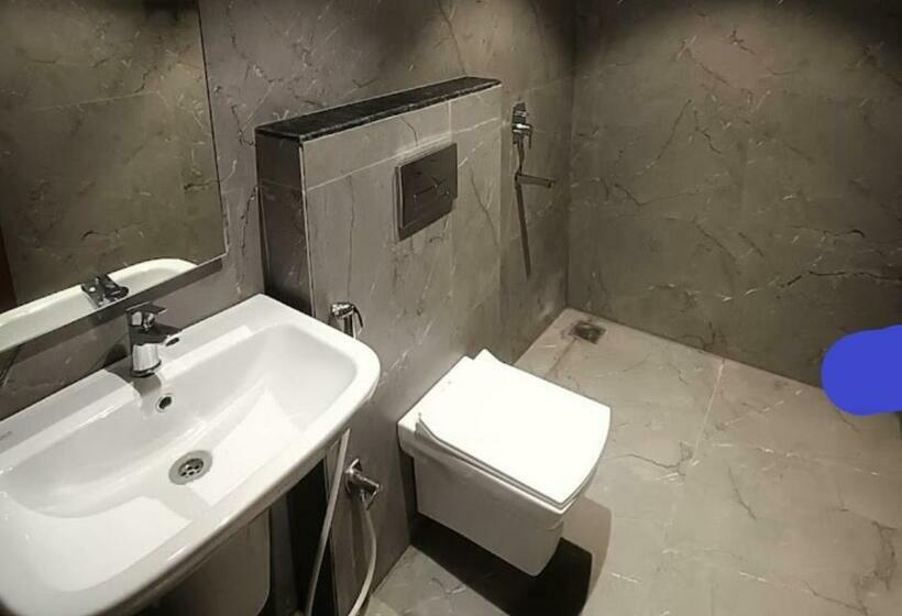 חדר אקונומי, Staymaker Hotel Mohan Palace