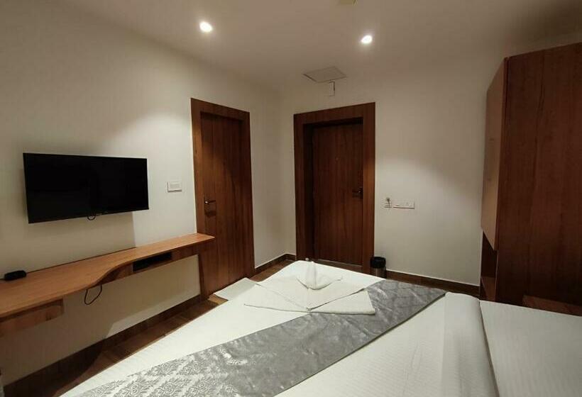Номер Economy, Staymaker Hotel Mohan Palace