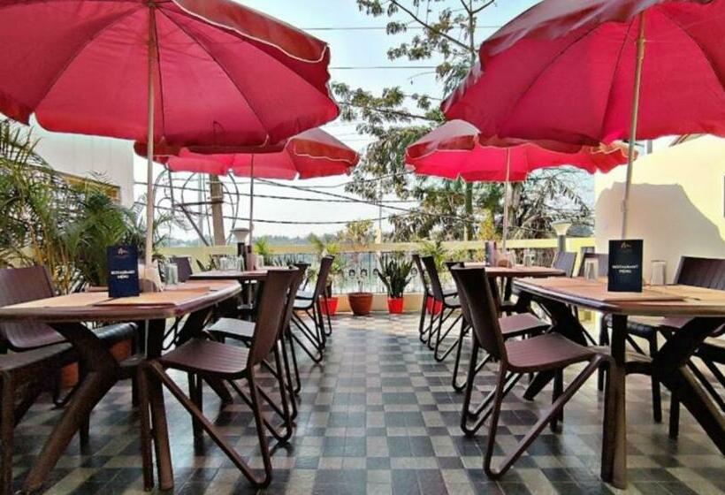 חדר אקונומי, Staymaker Hotel Mohan Palace