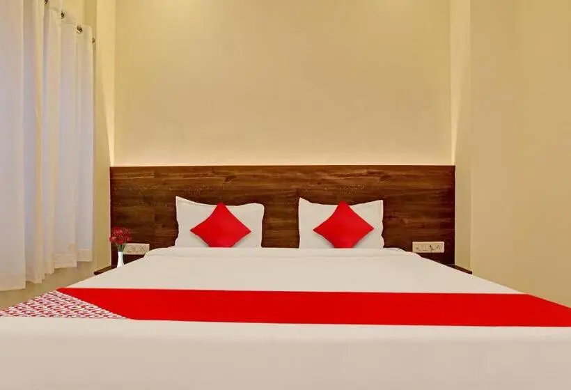 اتاق کلاسیک سه تخته, Fabhotel Desire
