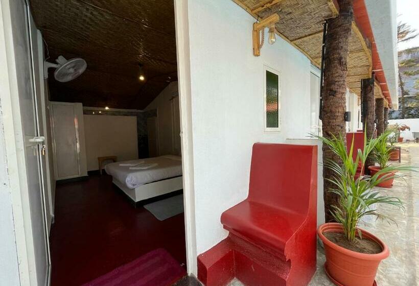 스탠다드 룸 풀장 전망, La Paulo S Near Beach Resort