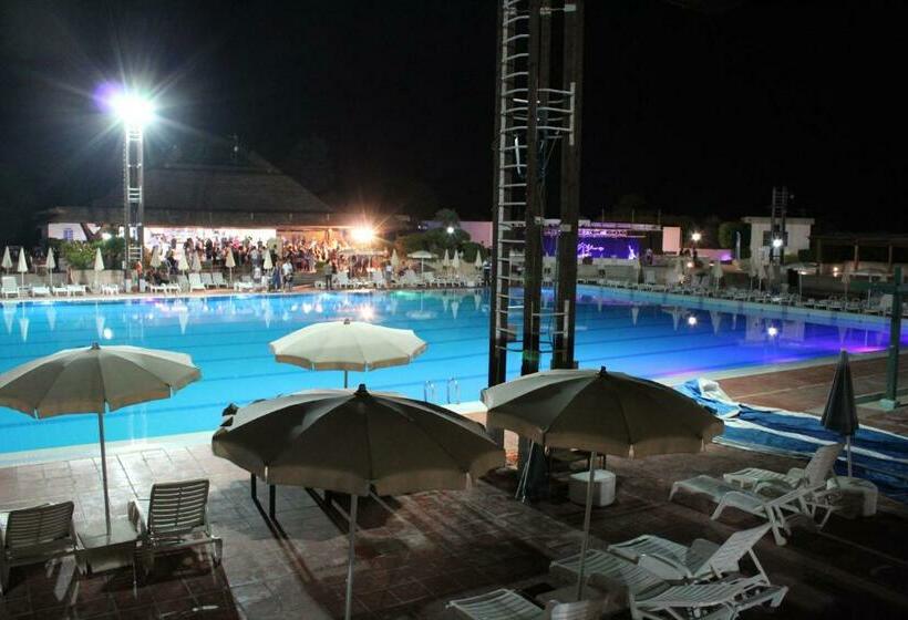 1间卧室的房子, Casavacanzekastalia Resort