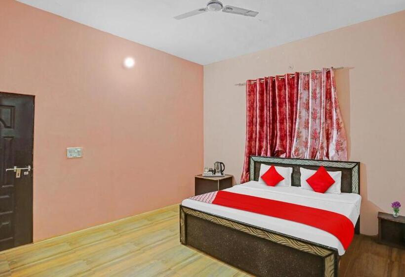 トリプルクラシックルーム, Flagship Hotel Status