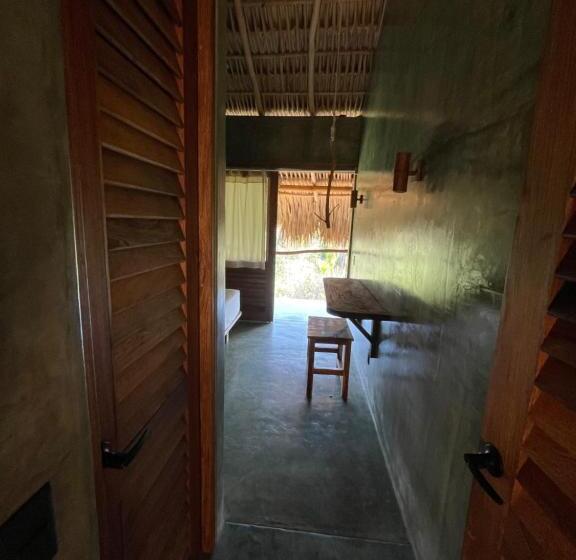 חדר סטנדרט נוף לבריכה, Cocos