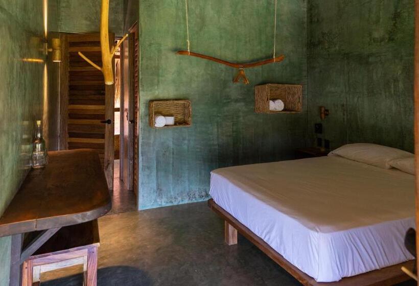 חדר דלוקס, Cocos