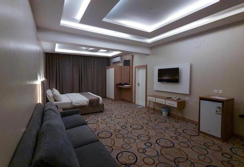 استودیوی لوکس, Golden Alareen