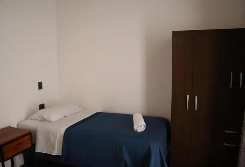 スタンダードルーム, Hostal Litoral
