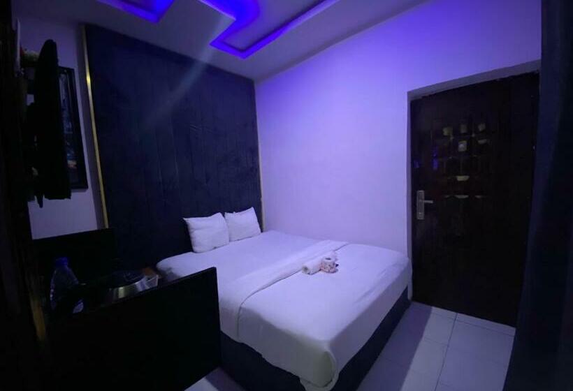 اتاق لوکس یک تخته, Palazzo Apartments