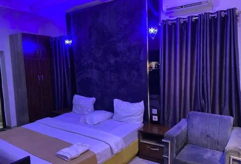 اتاق استاندارد, Palazzo Apartments