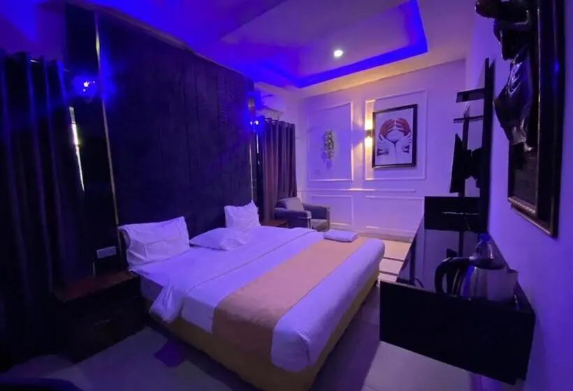اتاق استاندارد, Palazzo Apartments