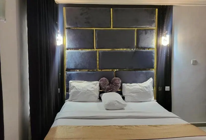 آپارتمان 1 خوابه با بالکن, Palazzo Apartments