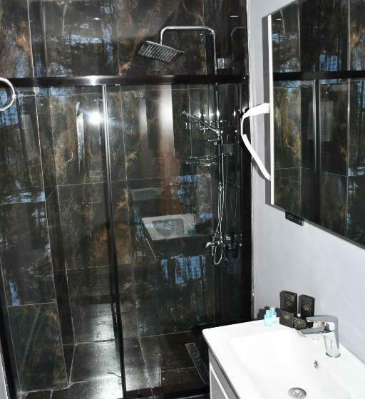 חדר סטנדרט עם מיטת קינג, Hmz Luxury