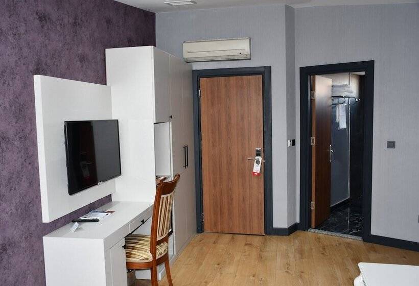 סוויטה משפחתית, Hmz Luxury