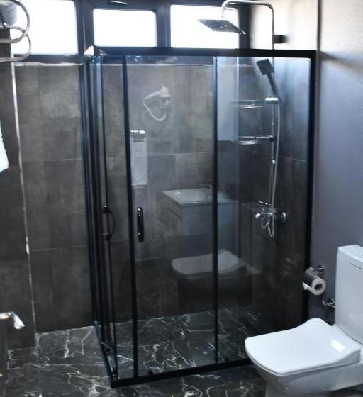 סוויטה משפחתית, Hmz Luxury