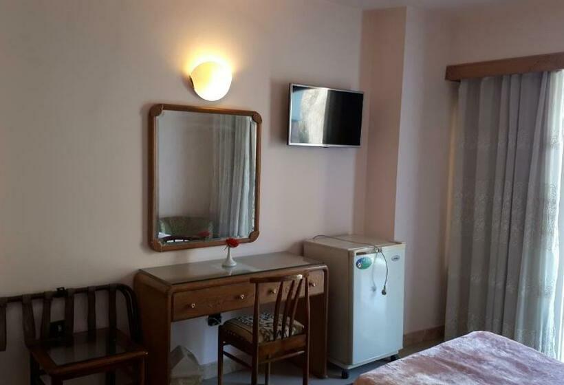 バルコニー付きスタンダードルーム, New Pola