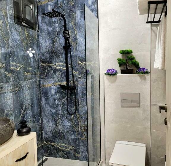سوئیت با تخت بزرگ, River Boutique