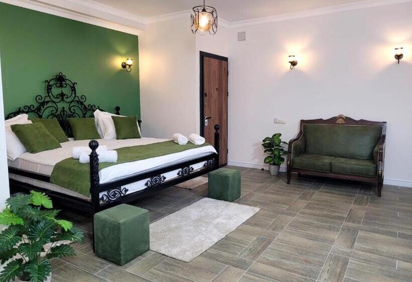 اتاق استاندارد با بالکن, River Boutique