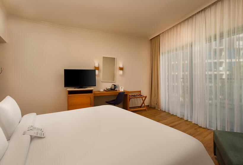 غرفة قياسية مطلّة علي الحديقة, Rixos Park Belek, The Land of Legends Access