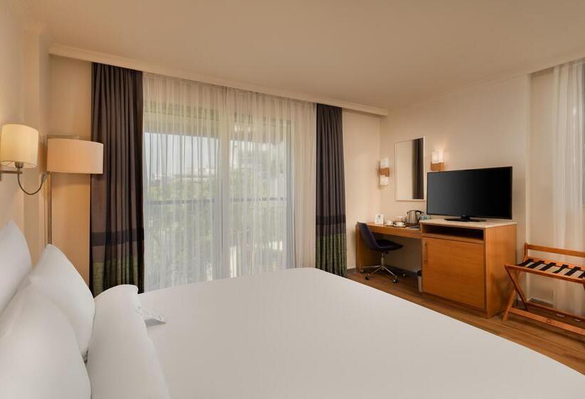 غرفة قياسية مطلّة علي الحديقة, Rixos Park Belek, The Land of Legends Access