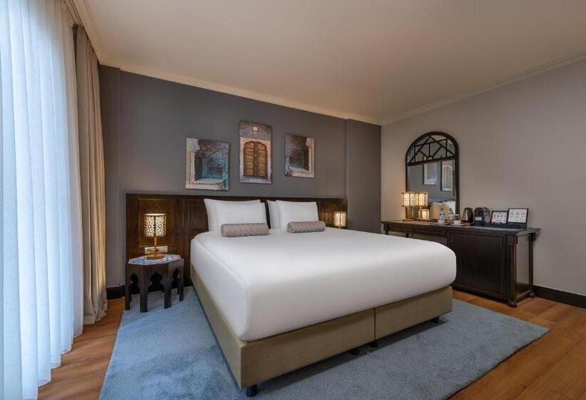 جناح عائلي, Rixos Park Belek, The Land of Legends Access